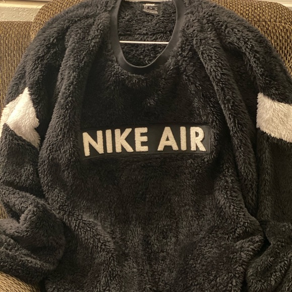 vintage sweater nike